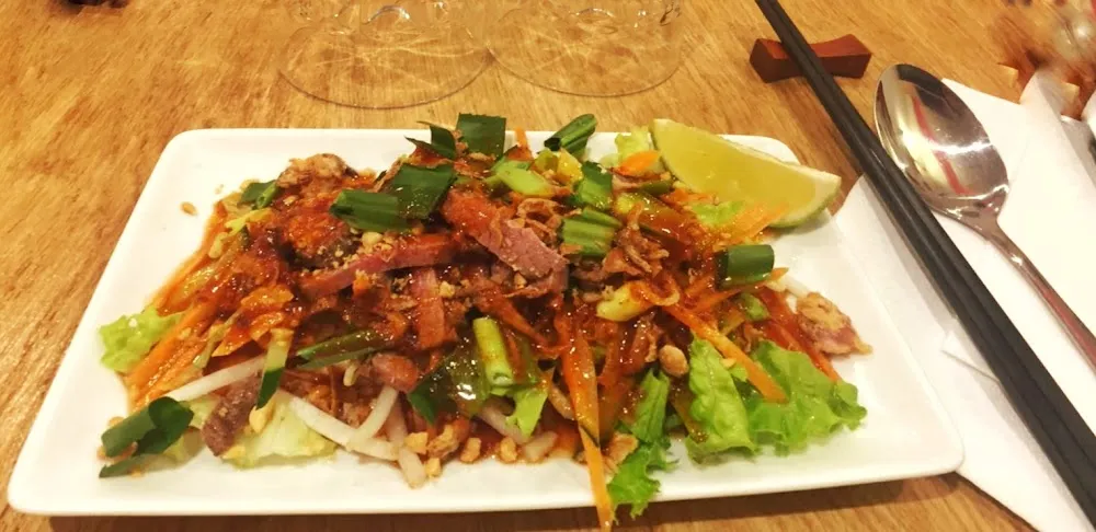 Salade Beauf Thai Salad